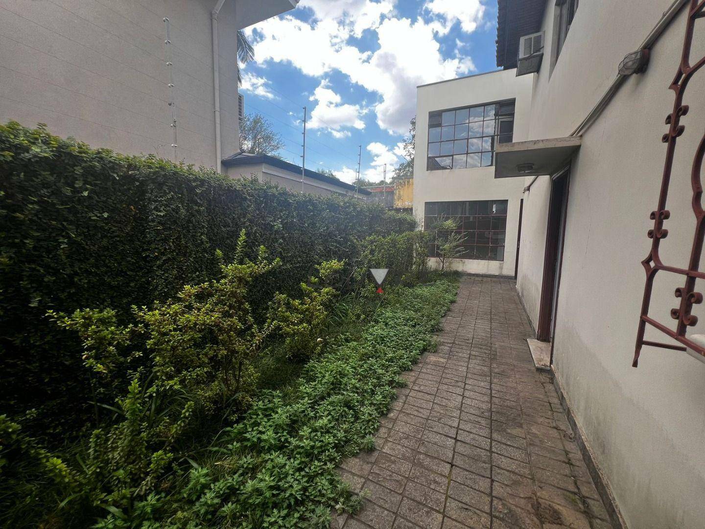 Casa à venda e aluguel, 600m² - Foto 23