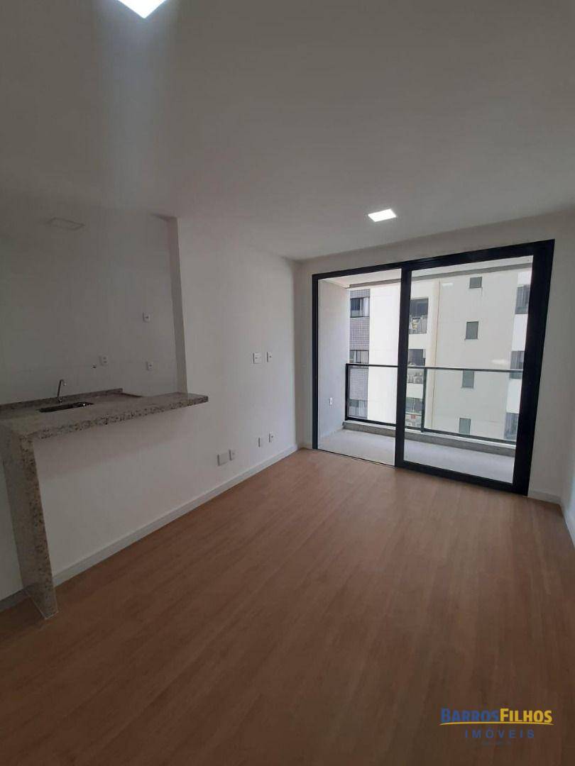 Apartamento para alugar com 2 quartos, 60M2 - Foto 13