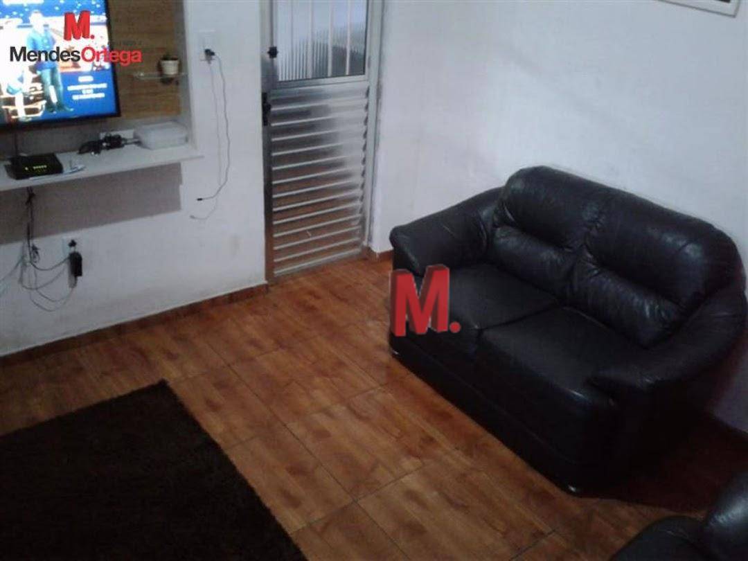 Casa à venda com 2 quartos, 130m² - Foto 4