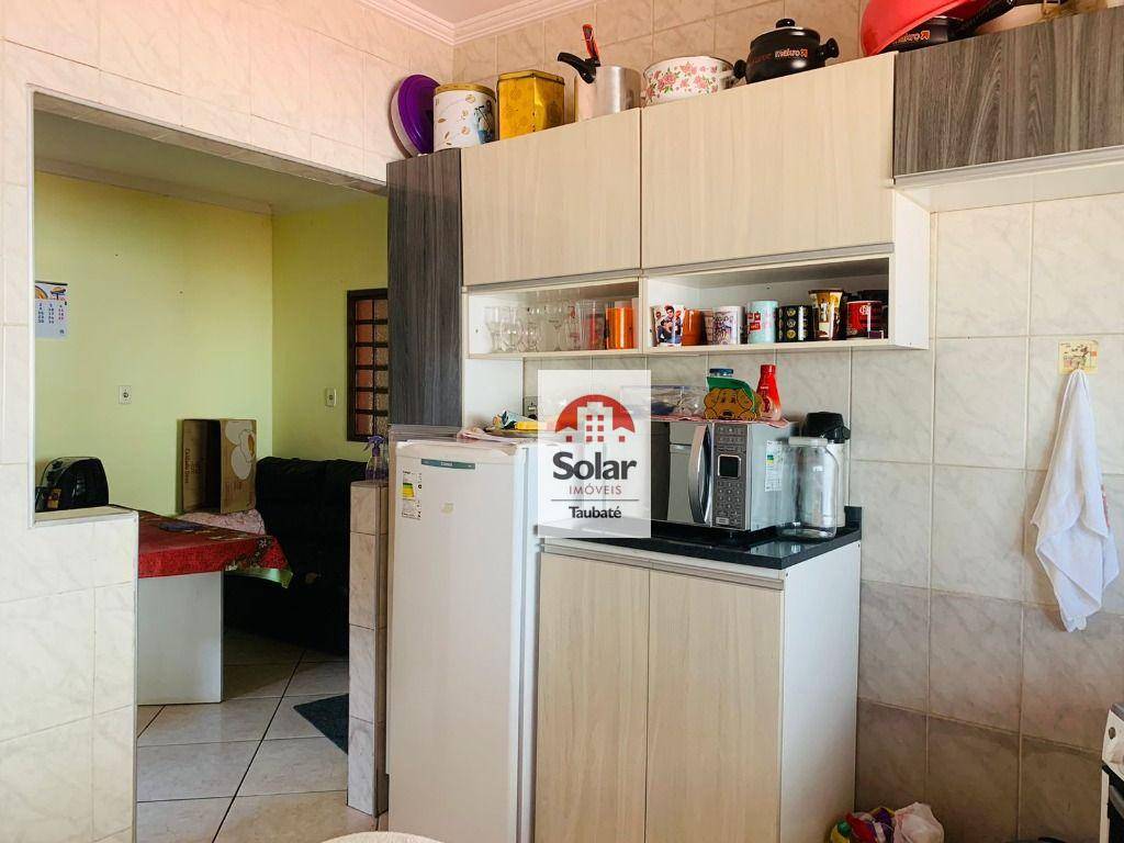 Casa à venda com 2 quartos, 90m² - Foto 12