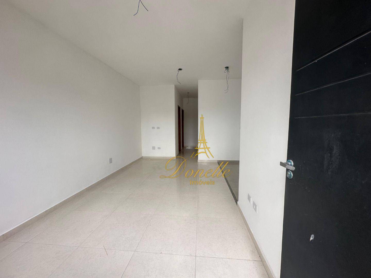 Casa à venda com 2 quartos, 68m² - Foto 9