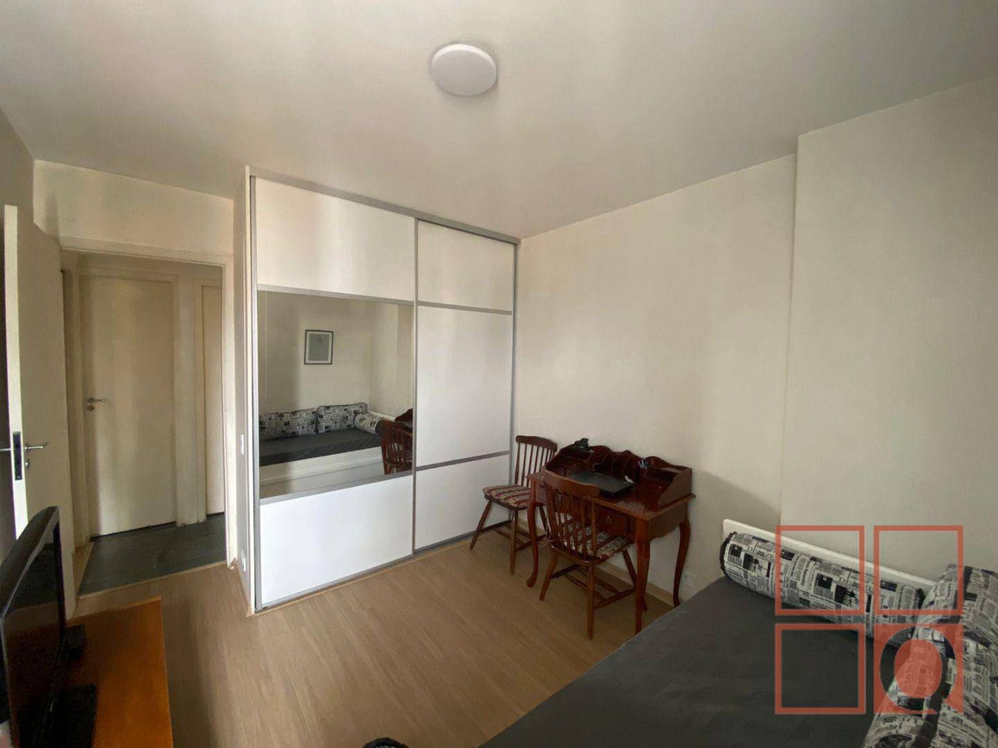 Apartamento à venda com 2 quartos, 90m² - Foto 4