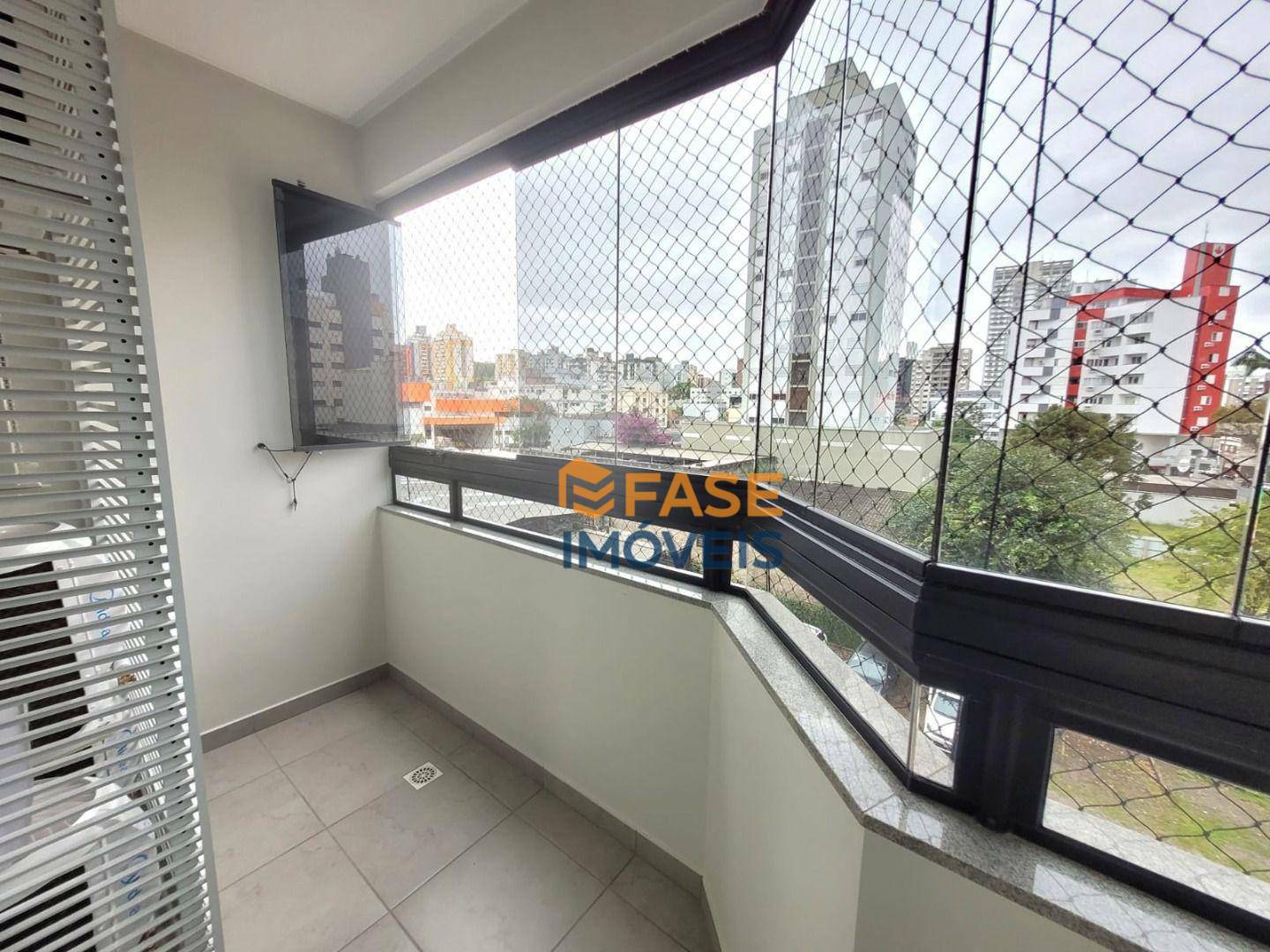 Apartamento à venda com 4 quartos, 157m² - Foto 16