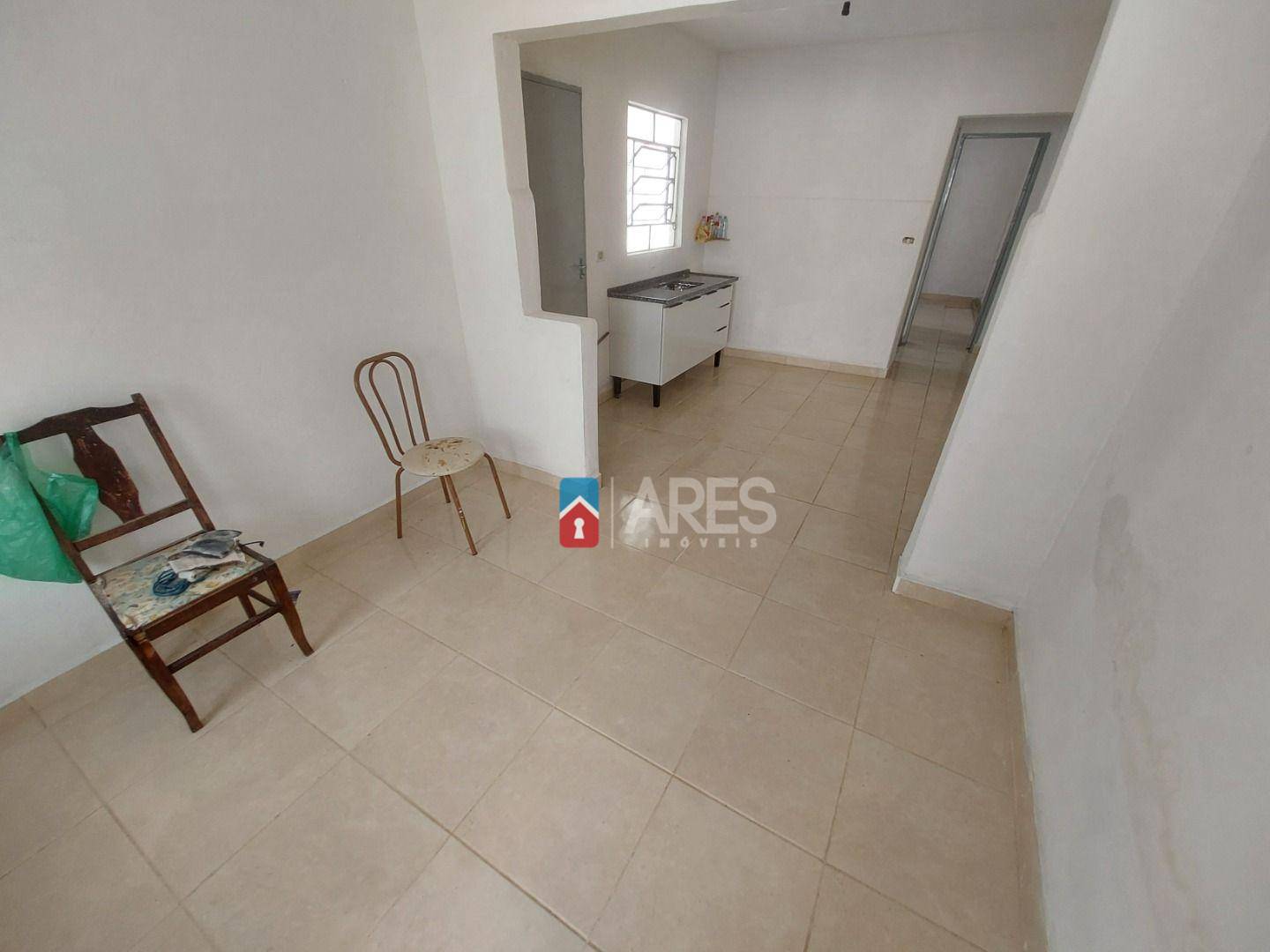 Casa à venda com 3 quartos, 143m² - Foto 12