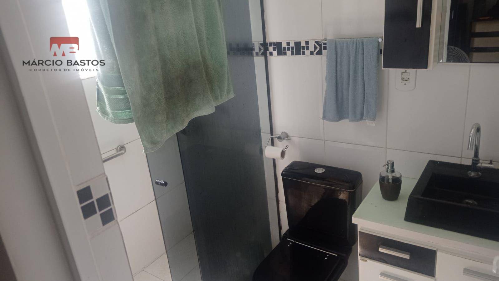 Casa à venda com 2 quartos, 250m² - Foto 16