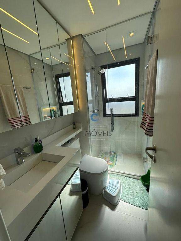 Apartamento à venda com 2 quartos, 106m² - Foto 10