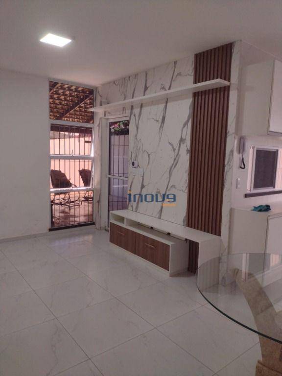 Casa à venda com 3 quartos, 100m² - Foto 12