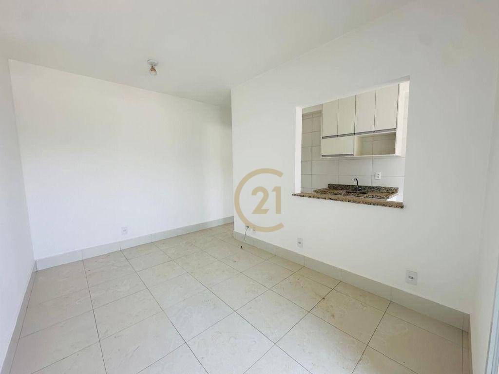 Apartamento para alugar com 3 quartos, 73m² - Foto 4