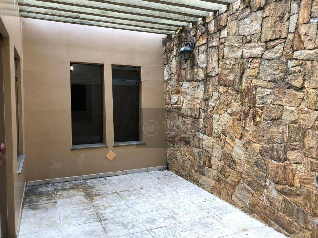 Casa à venda com 5 quartos, 365m² - Foto 11