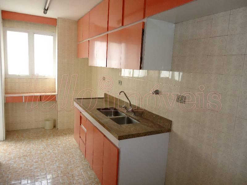 Apartamento para alugar com 3 quartos, 96m² - Foto 7