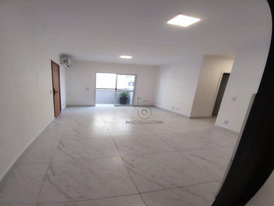 Apartamento à venda com 2 quartos, 69m² - Foto 1