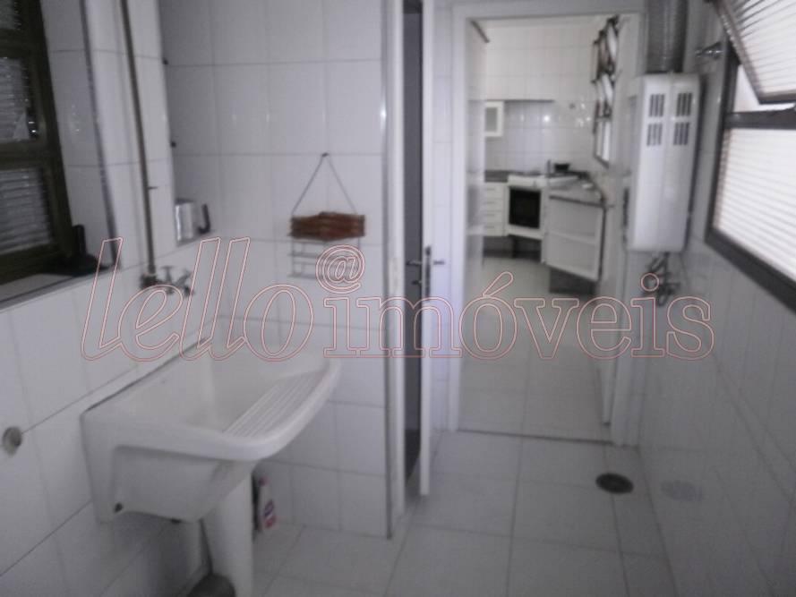 Apartamento para alugar com 4 quartos, 210m² - Foto 29