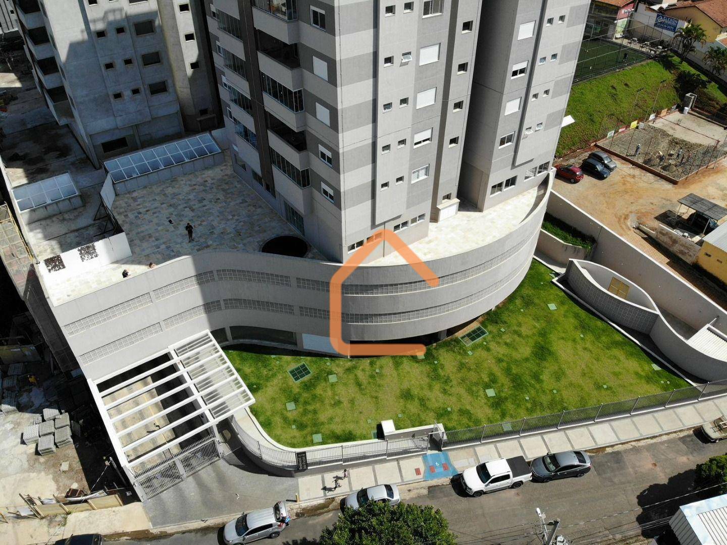 Apartamento à venda com 4 quartos, 200m² - Foto 34