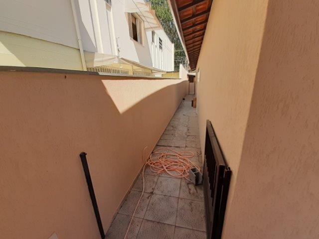 Casa à venda com 4 quartos, 350m² - Foto 27