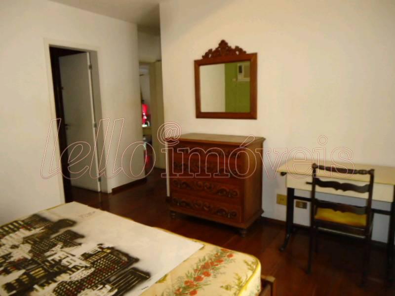 Apartamento para alugar com 4 quartos, 200m² - Foto 16