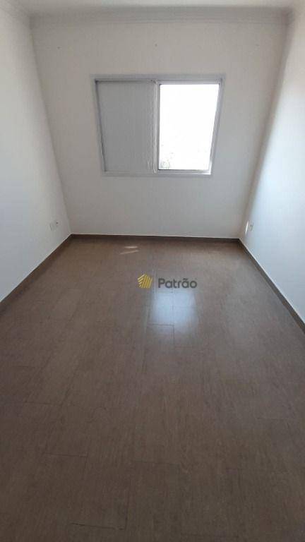 Apartamento para alugar com 2 quartos, 70m² - Foto 24