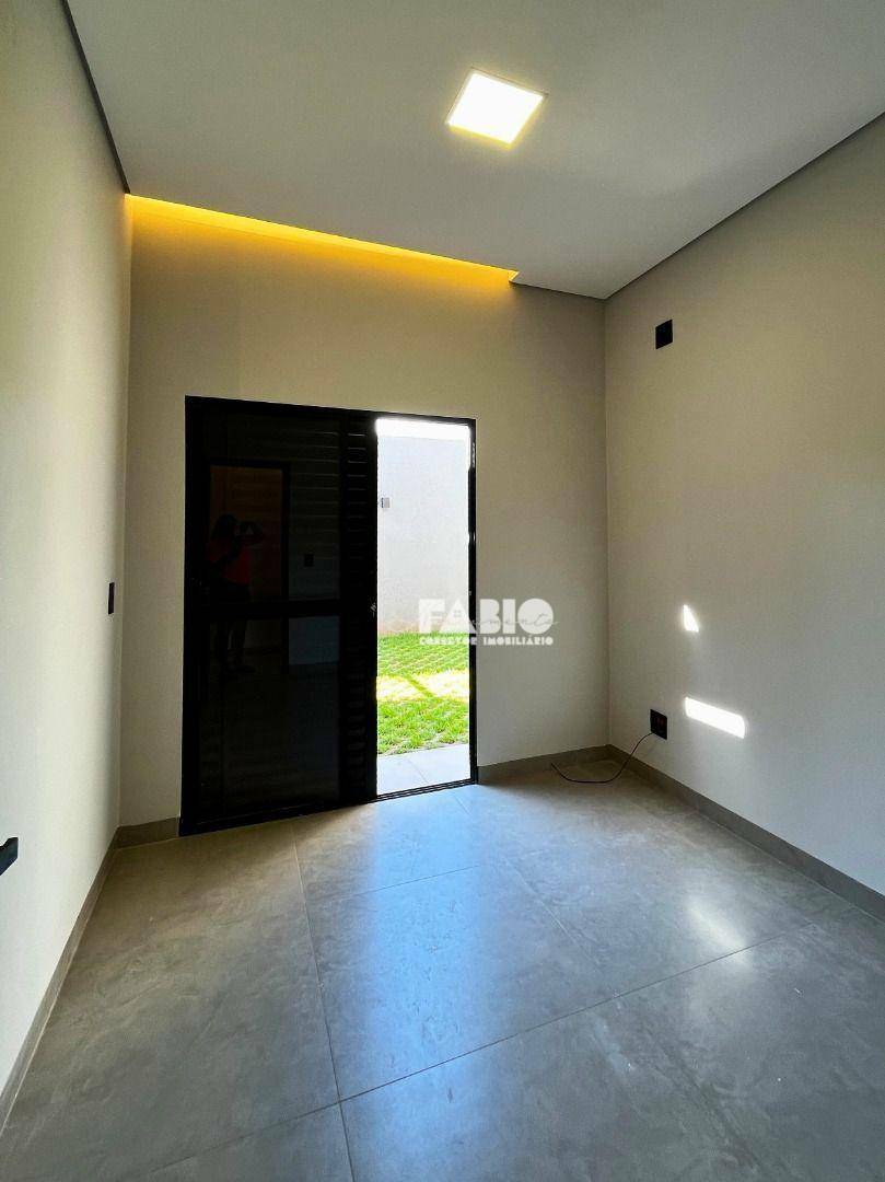 Casa à venda com 3 quartos, 120m² - Foto 33