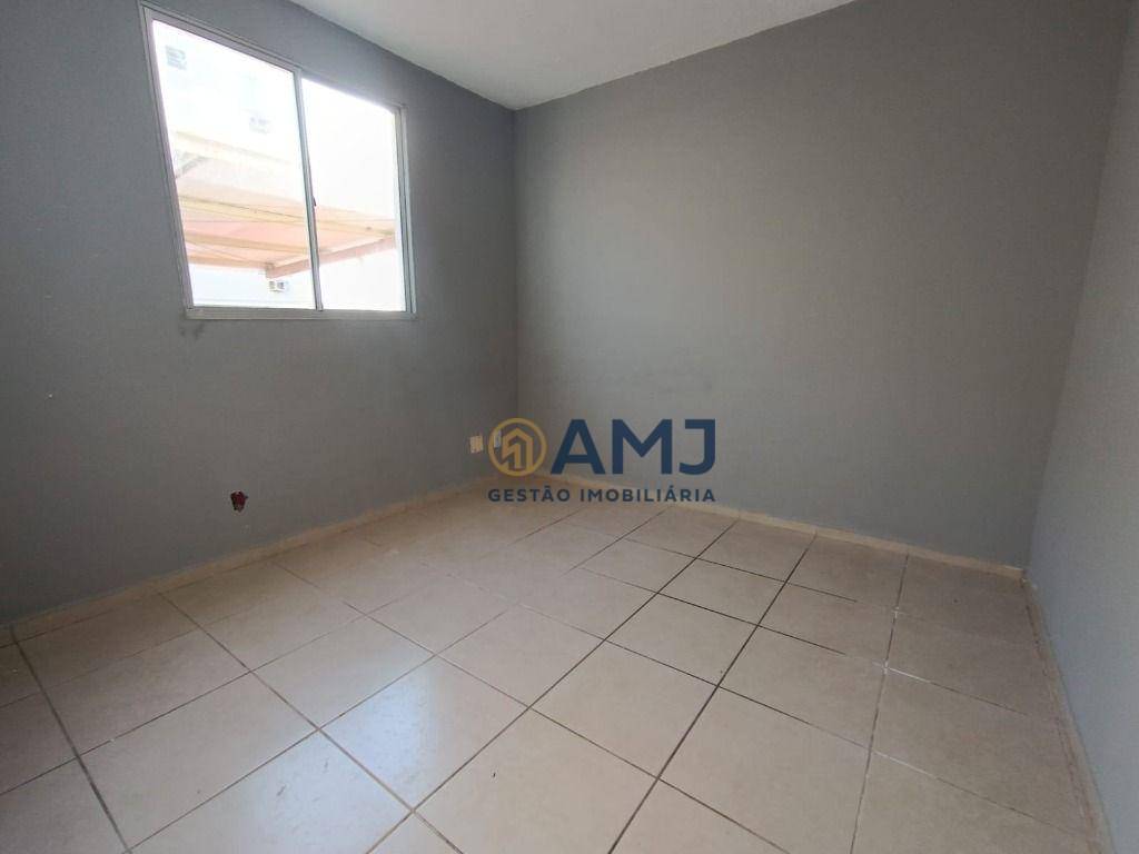 Apartamento à venda com 2 quartos, 44m² - Foto 15