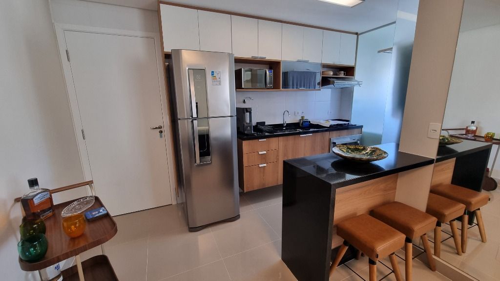 Apartamento à venda com 2 quartos, 70m² - Foto 10