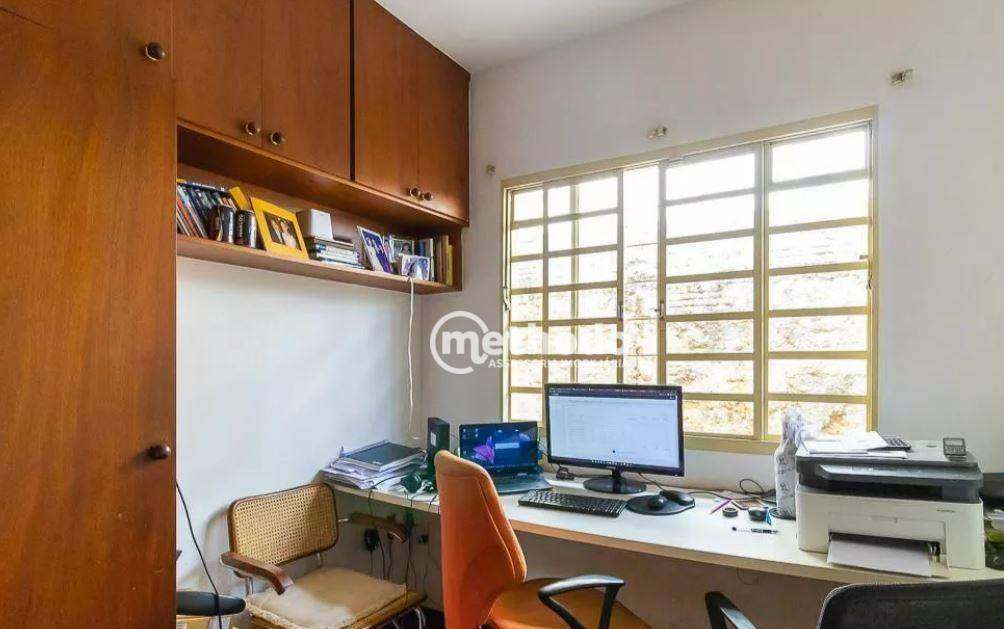 Casa à venda com 5 quartos, 361m² - Foto 21