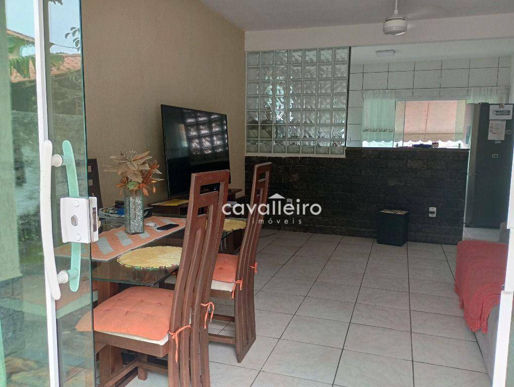 Casa à venda com 5 quartos, 220m² - Foto 26