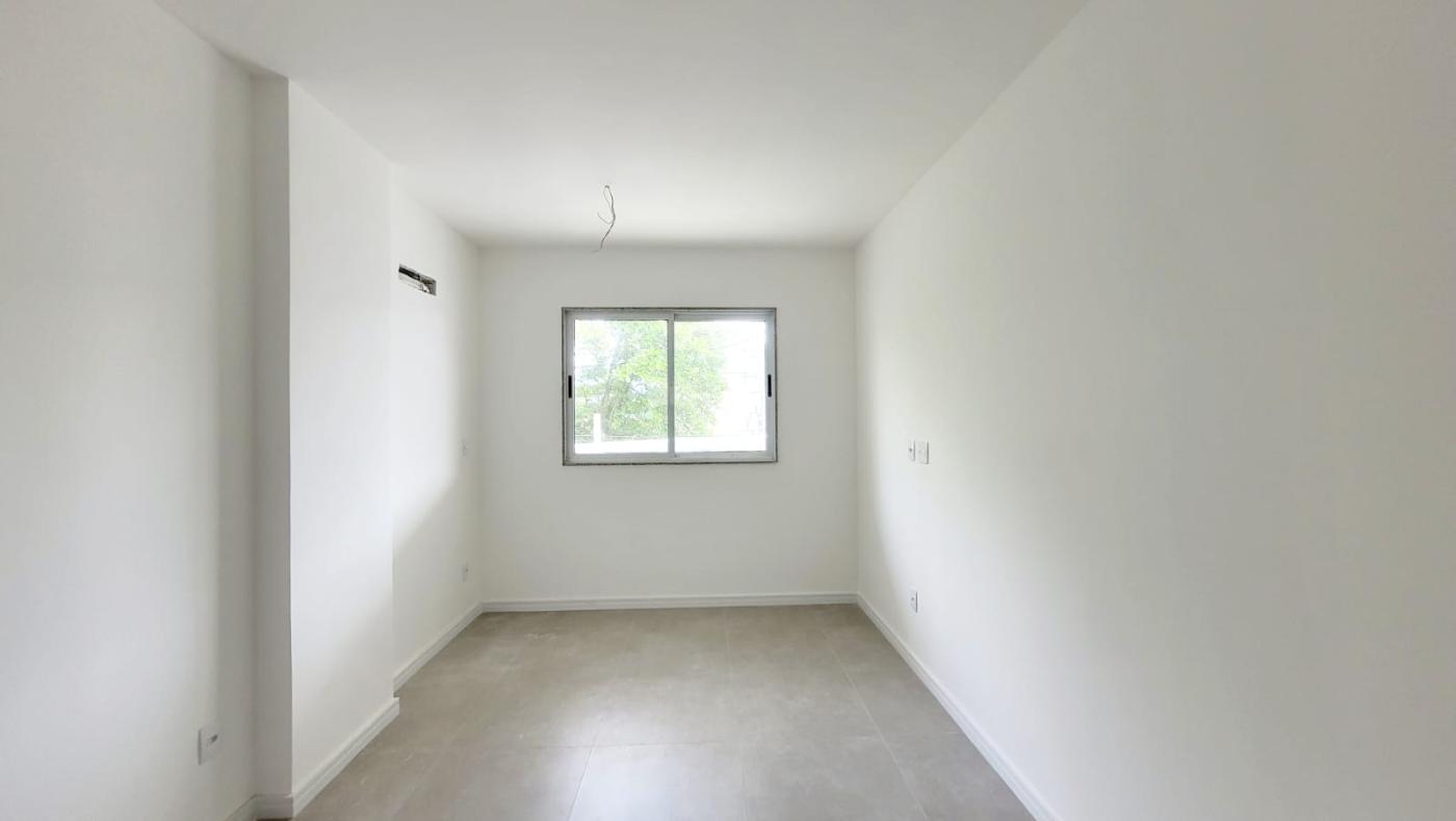 Apartamento à venda com 3 quartos, 106m² - Foto 17