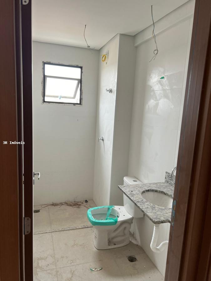 Apartamento à venda com 2 quartos, 76m² - Foto 11