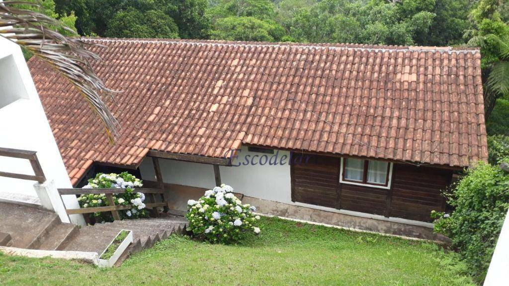 Casa de Condomínio à venda com 3 quartos, 250m² - Foto 3