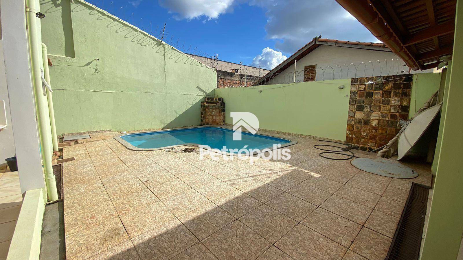 Sobrado à venda com 4 quartos, 329m² - Foto 22