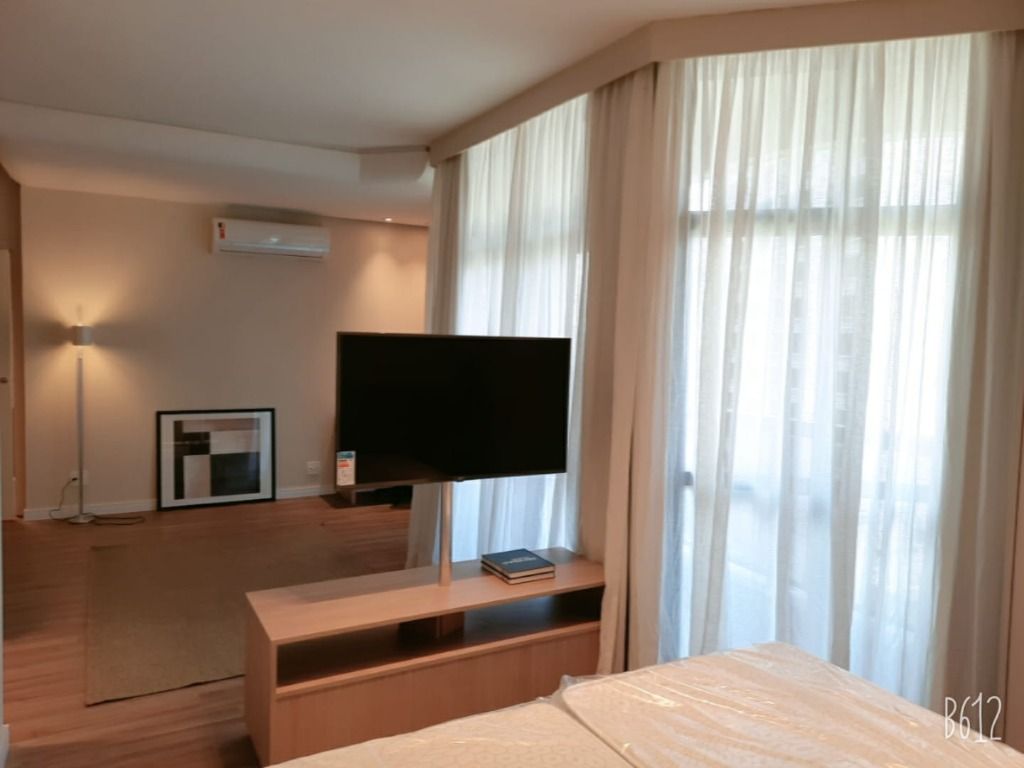 Apartamento para alugar com 2 quartos, 62m² - Foto 28