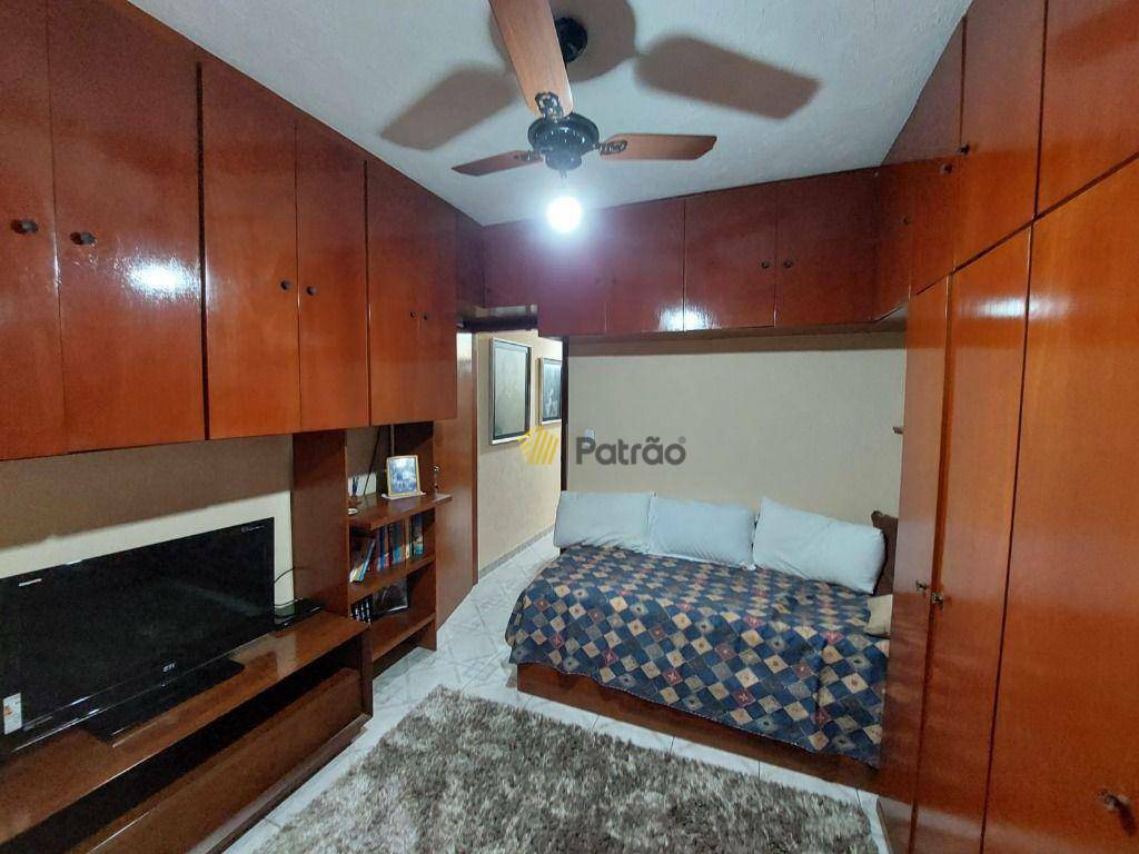 Sobrado à venda com 2 quartos, 173m² - Foto 15