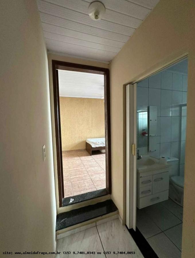 Casa à venda com 3 quartos, 180m² - Foto 9