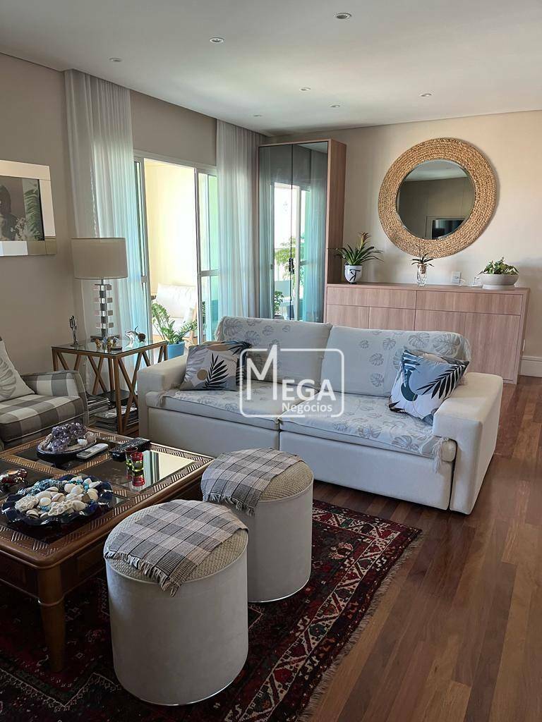 Apartamento à venda com 3 quartos, 113m² - Foto 1