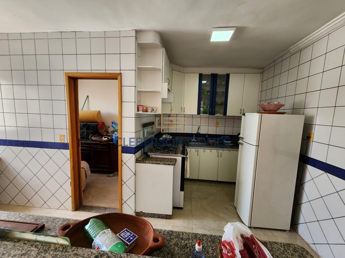 Apartamento à venda com 4 quartos, 240m² - Foto 30