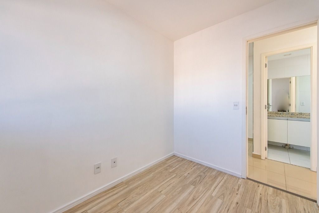 Apartamento para alugar com 3 quartos, 75m² - Foto 19