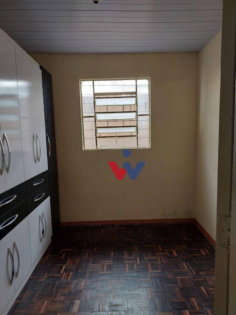 Casa à venda com 3 quartos, 70m² - Foto 9