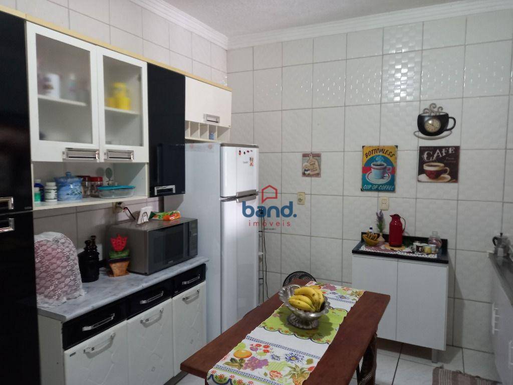 Casa à venda com 3 quartos, 156m² - Foto 15