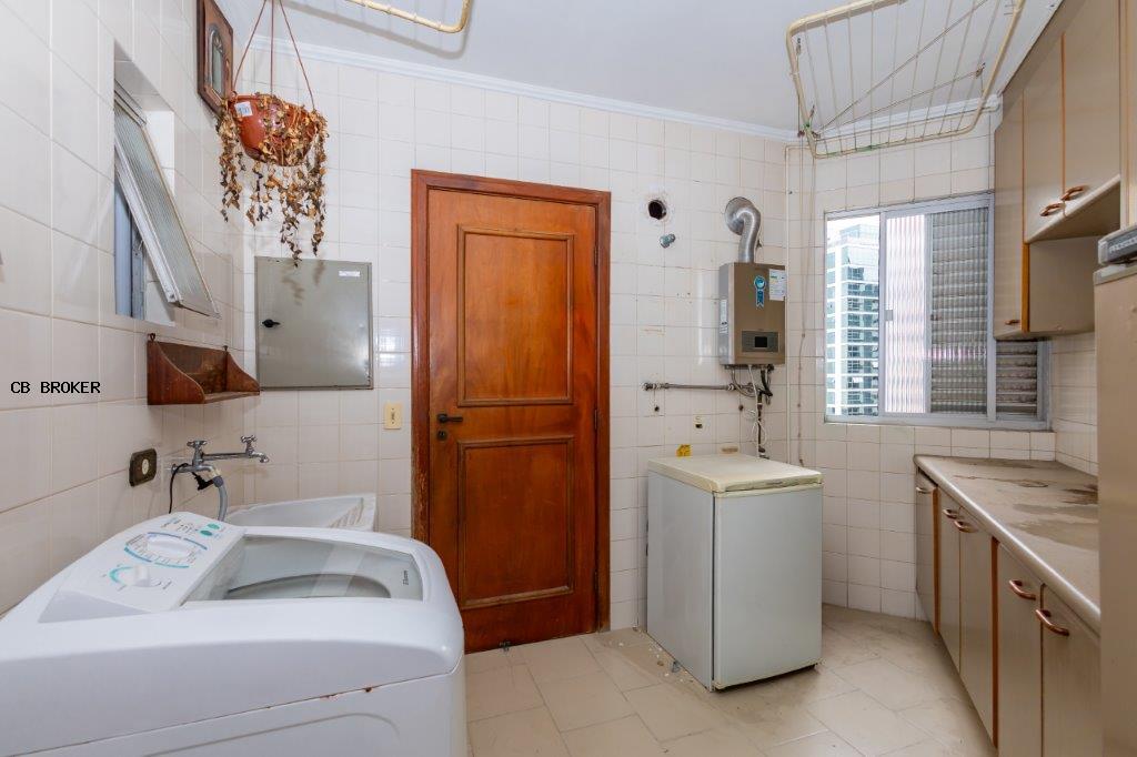 Apartamento à venda com 4 quartos, 181m² - Foto 25