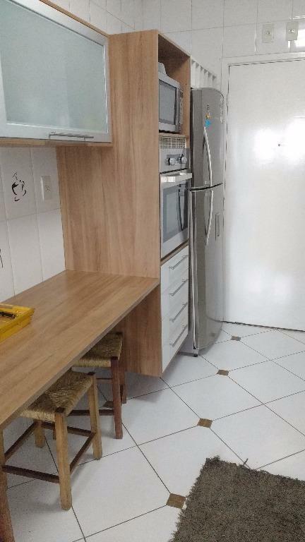 Apartamento à venda com 3 quartos, 121m² - Foto 23