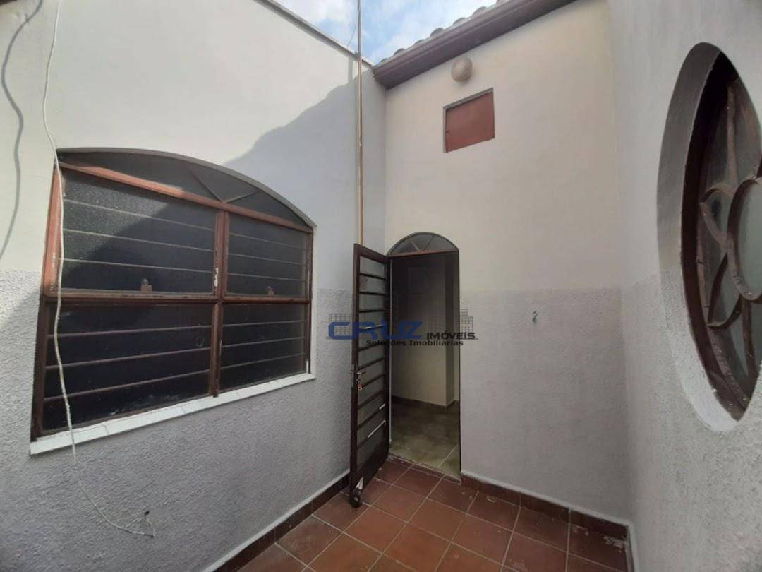 Casa à venda com 3 quartos, 165m² - Foto 16