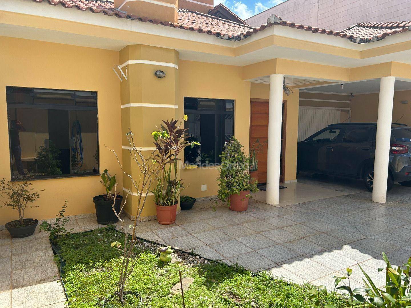 Casa à venda com 4 quartos, 237m² - Foto 8