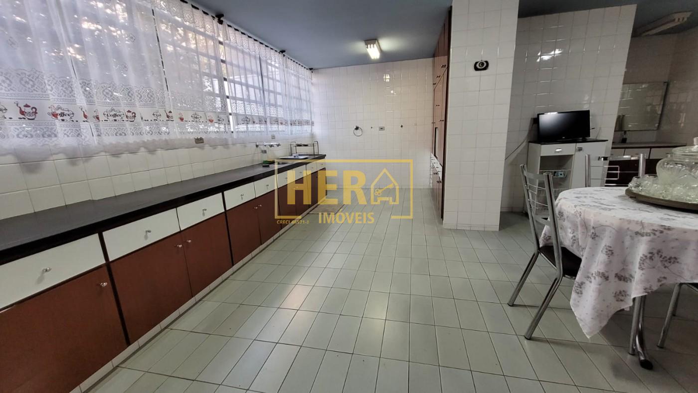 Casa à venda com 3 quartos, 372m² - Foto 41