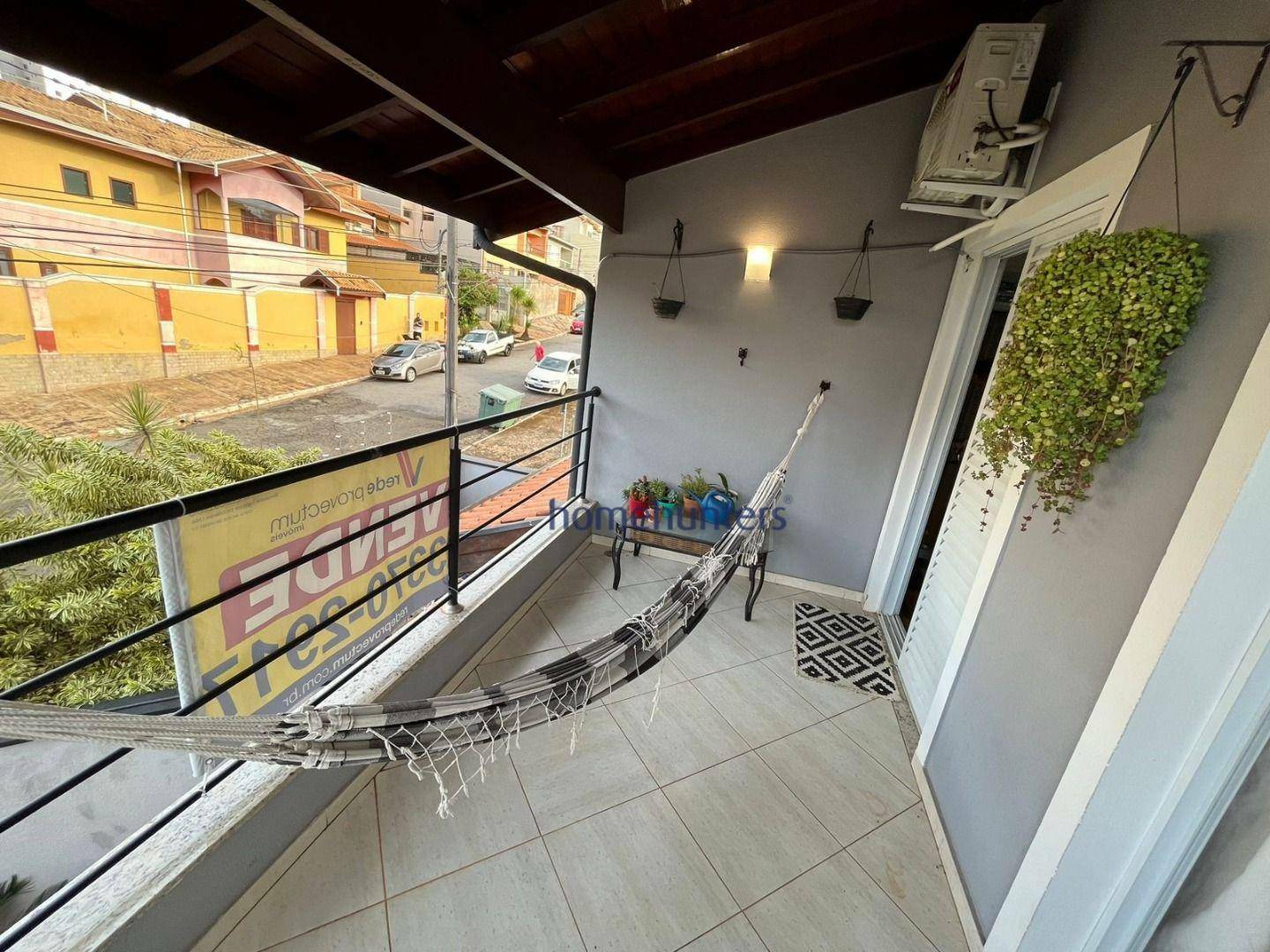Casa para alugar com 5 quartos, 370m² - Foto 27