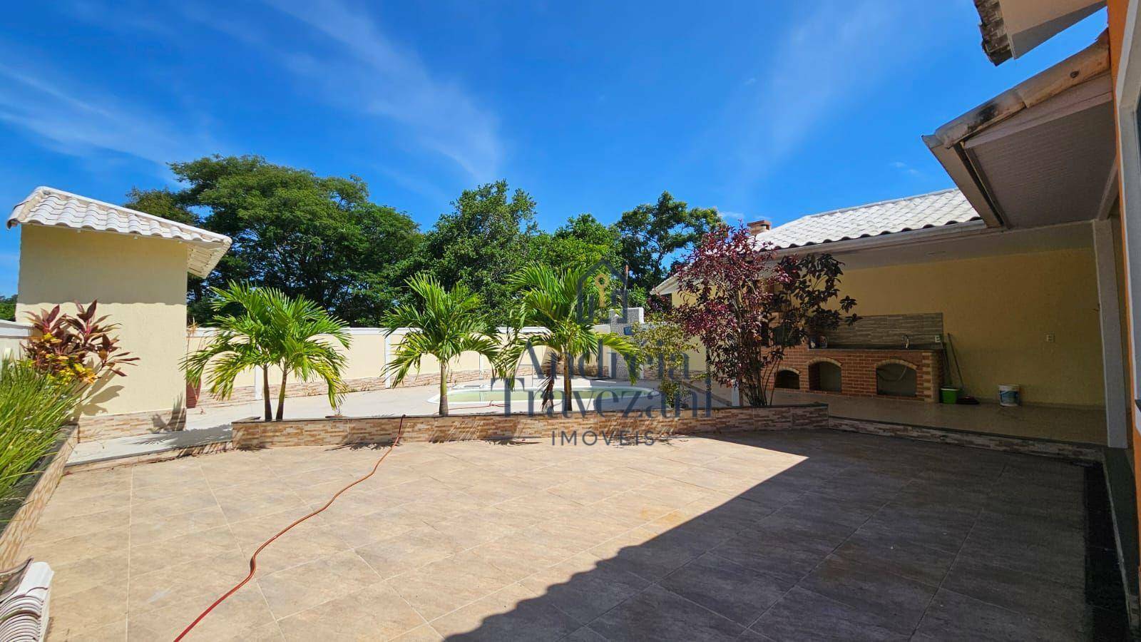 Casa de Condomínio à venda com 4 quartos, 367M2 - Foto 2