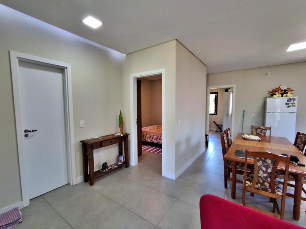 Casa à venda com 3 quartos, 130m² - Foto 13