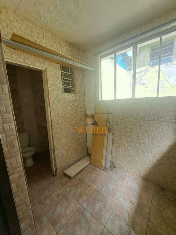 Casa à venda com 3 quartos, 210m² - Foto 20