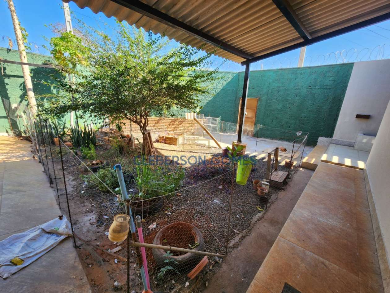Casa à venda com 3 quartos, 287m² - Foto 9