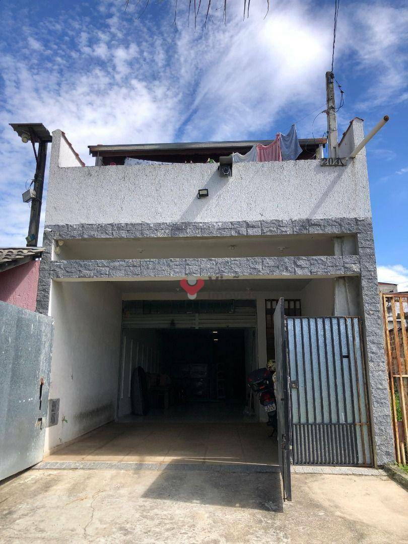 Sobrado à venda com 3 quartos, 220m² - Foto 1