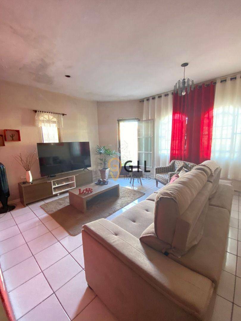 Casa à venda com 3 quartos, 141m² - Foto 5