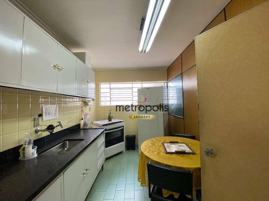 Sobrado à venda com 2 quartos, 274m² - Foto 16